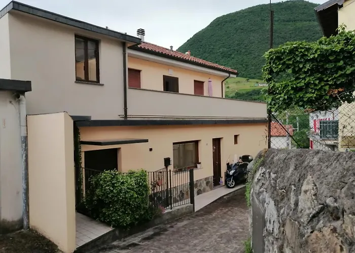 La Vista Tatil Evi Tavernola Bergamasca